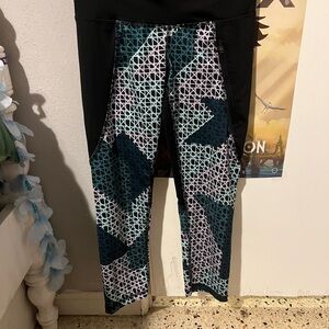 Geometric Patterned Leggings